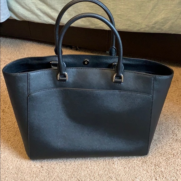 Michael kors purse - great for work/school - Picture 4 of 6